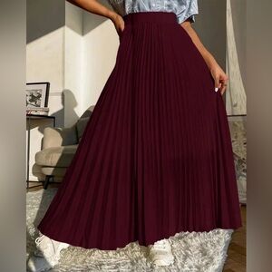Urban Outfitters Pleated Maxi Skirt